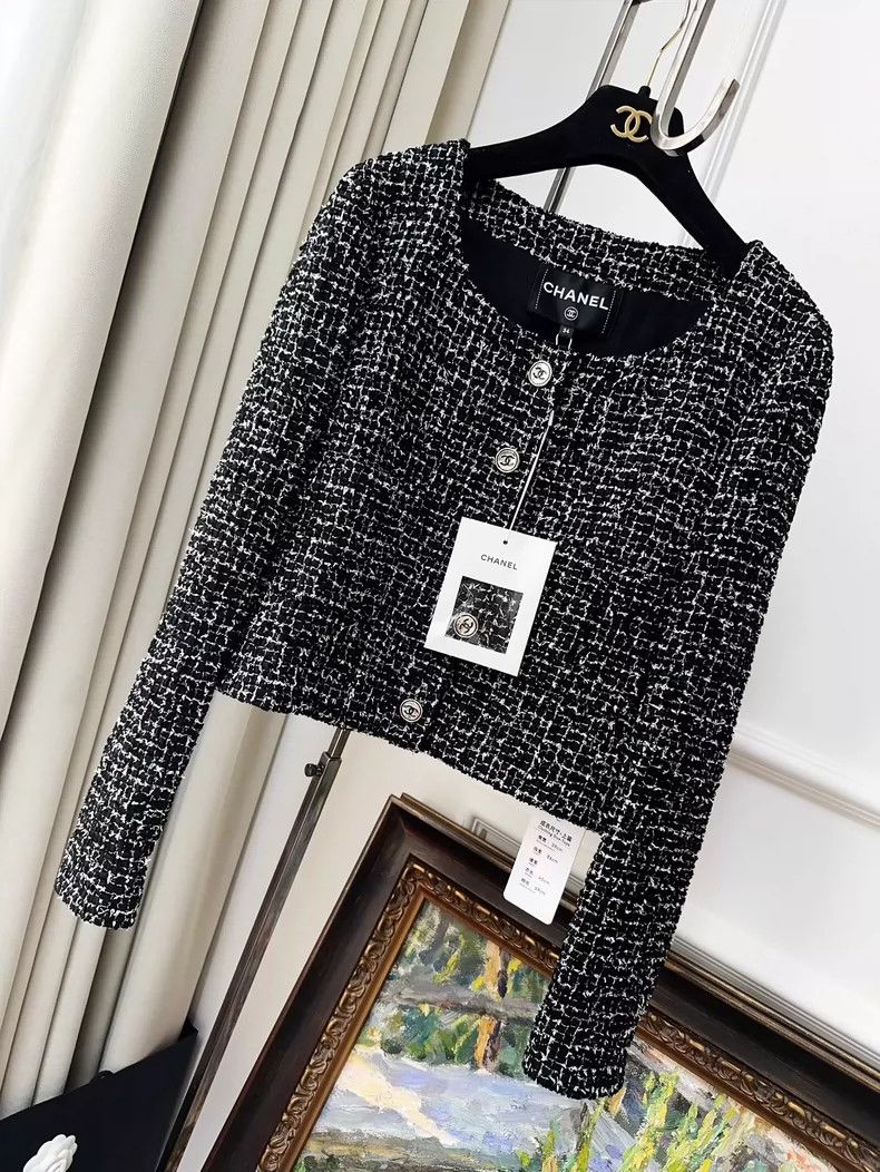 Chanel Chanel Black White Tweed Cropped Jacket- dmc Size US M / EU 48-50 / 2 - 1 Thumbnail