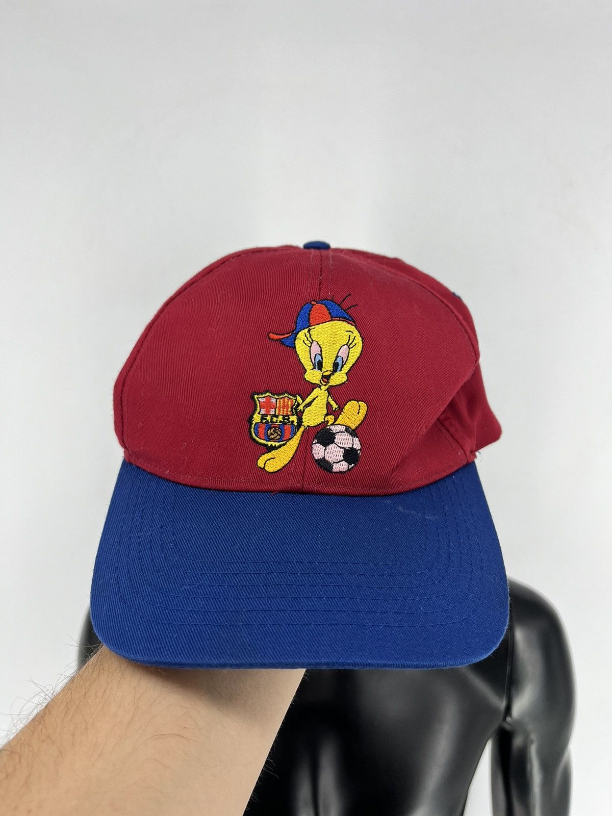 Warner Bros Vintage Looney Tunes Barcelona 1998 vintage hat One Size Size ONE SIZE - 2 Thumbnail