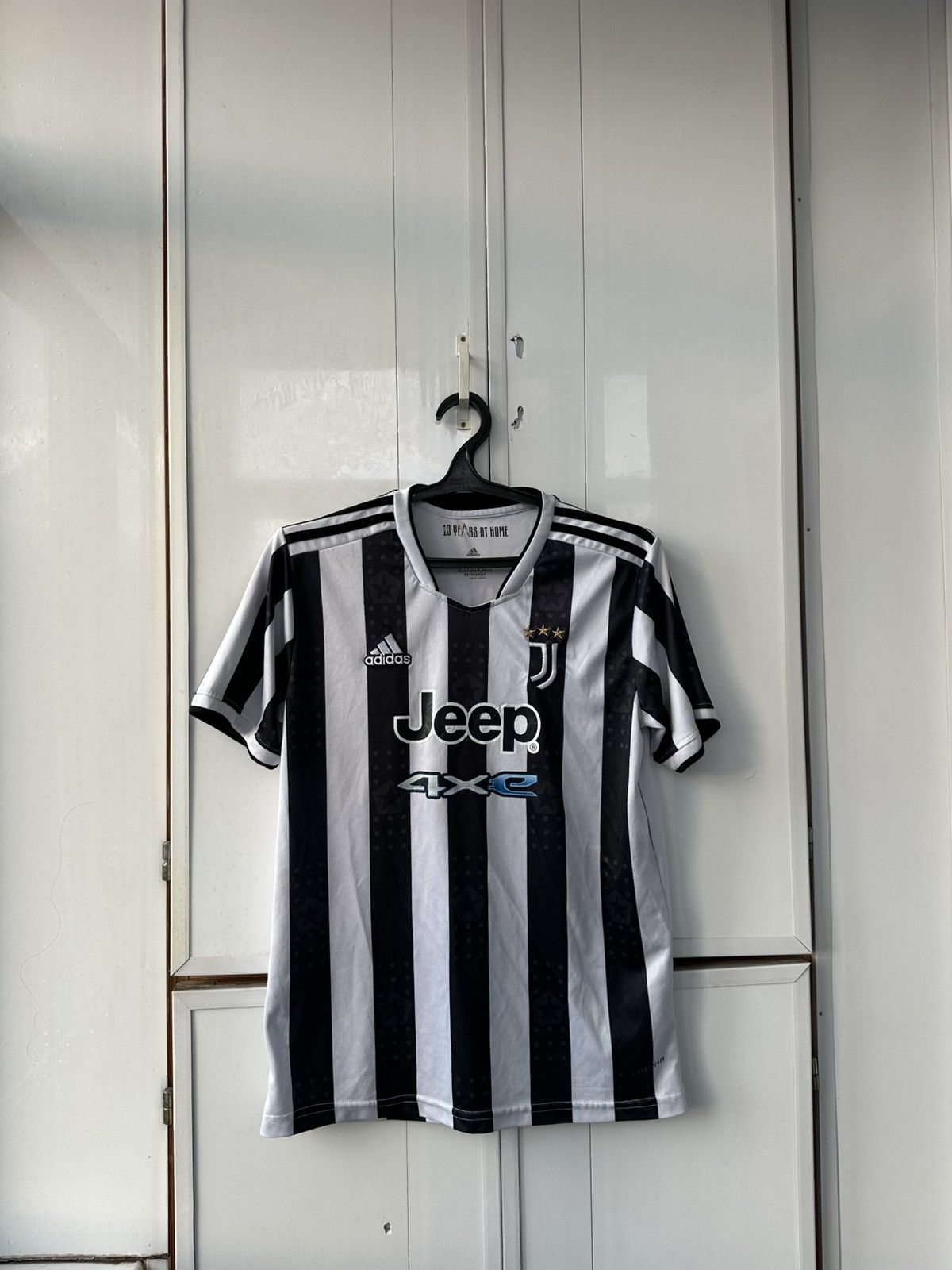 Adidas Vintage Adidas Juventus 2021/2022 AFC Jersey Size US M / EU 48-50 / 2 - 1 Thumbnail