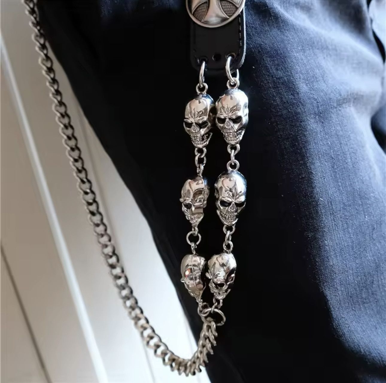 Other Wallet Belts Chain Skull Charm Gothic Rock Size ONE SIZE - 2 Thumbnail