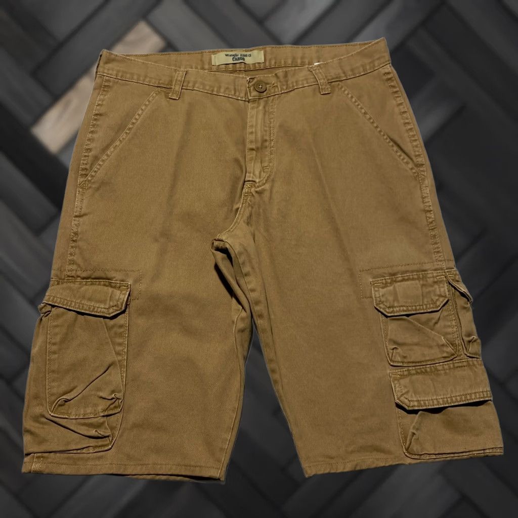 Wrangler Wrangler Cargo Shorts Mens Brown Cotton Twill 32 Regular 6-Pocket Utility Workwear Button Closure Tan Size US 32 / EU 48 - 1 Thumbnail
