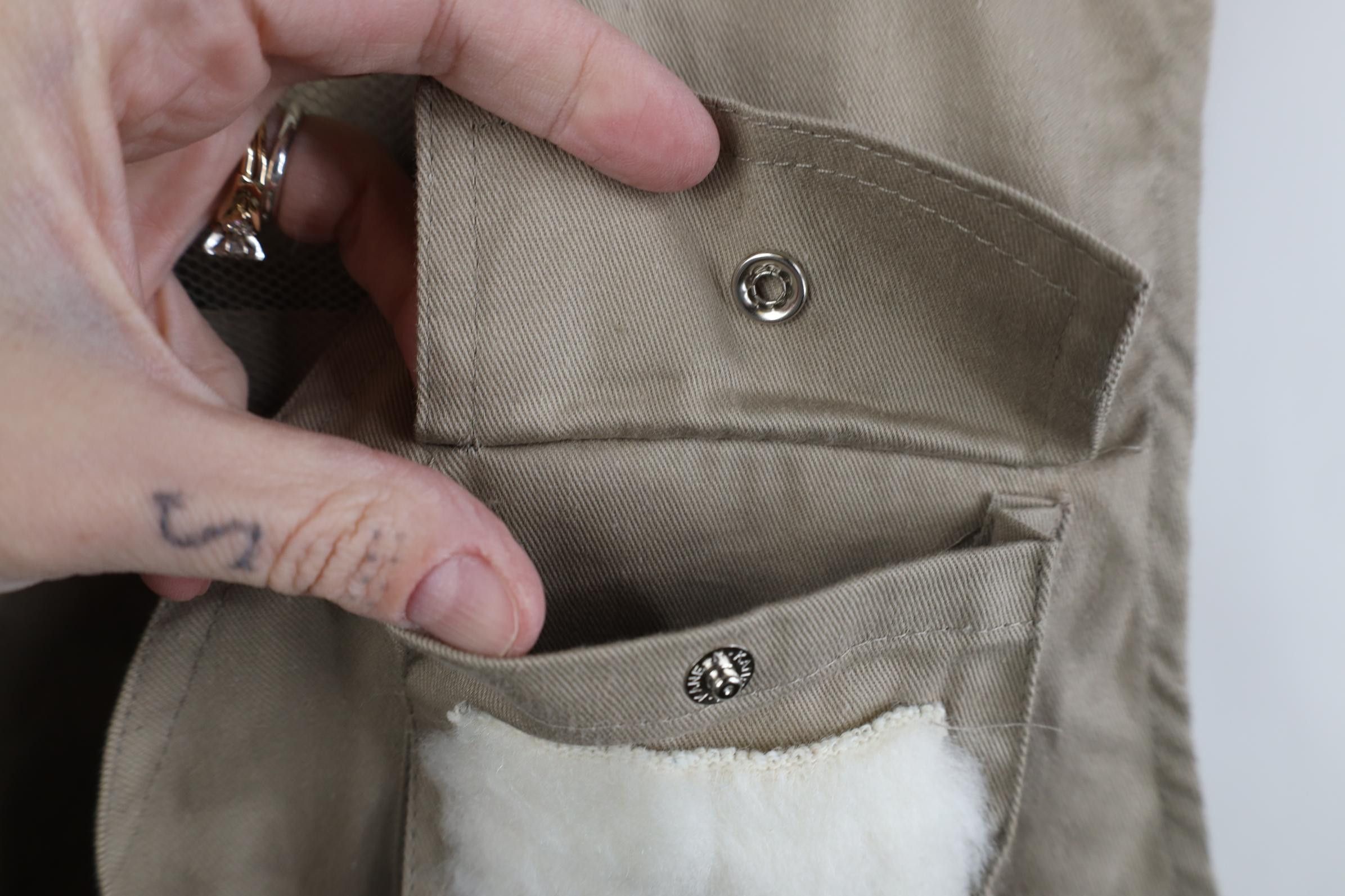Vintage Vintage 90s Streetwear Fly Fishing Full Zip Vest Jacket Size US S / EU 44-46 / 1 - 11 Thumbnail