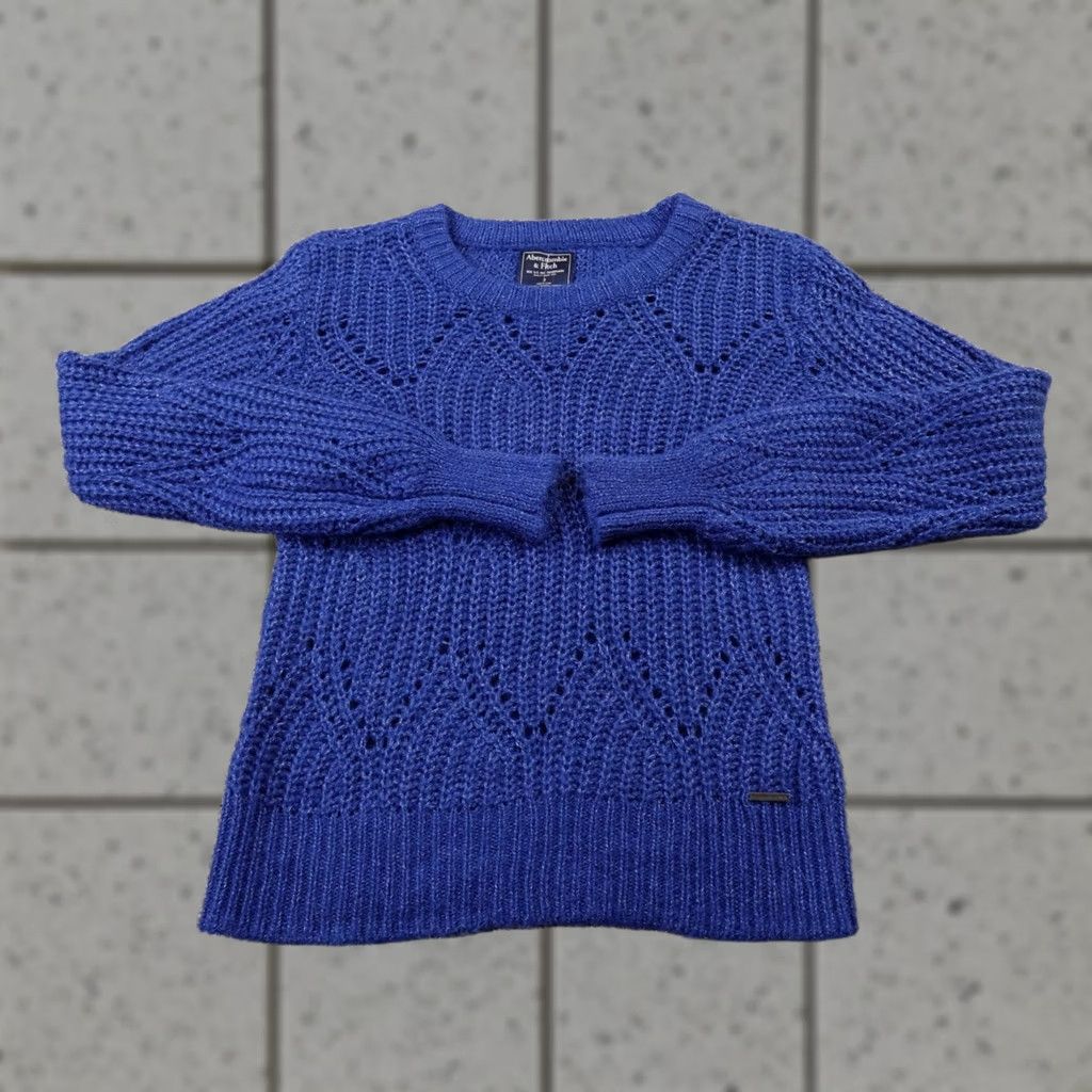 Abercrombie & Fitch VINTAGE Abercrombie & Fitch Sweater Womens S Blue Wool Alpaca Chunky Knit Crewneck 90s Size S / US 4 / IT 40 - 1 Thumbnail