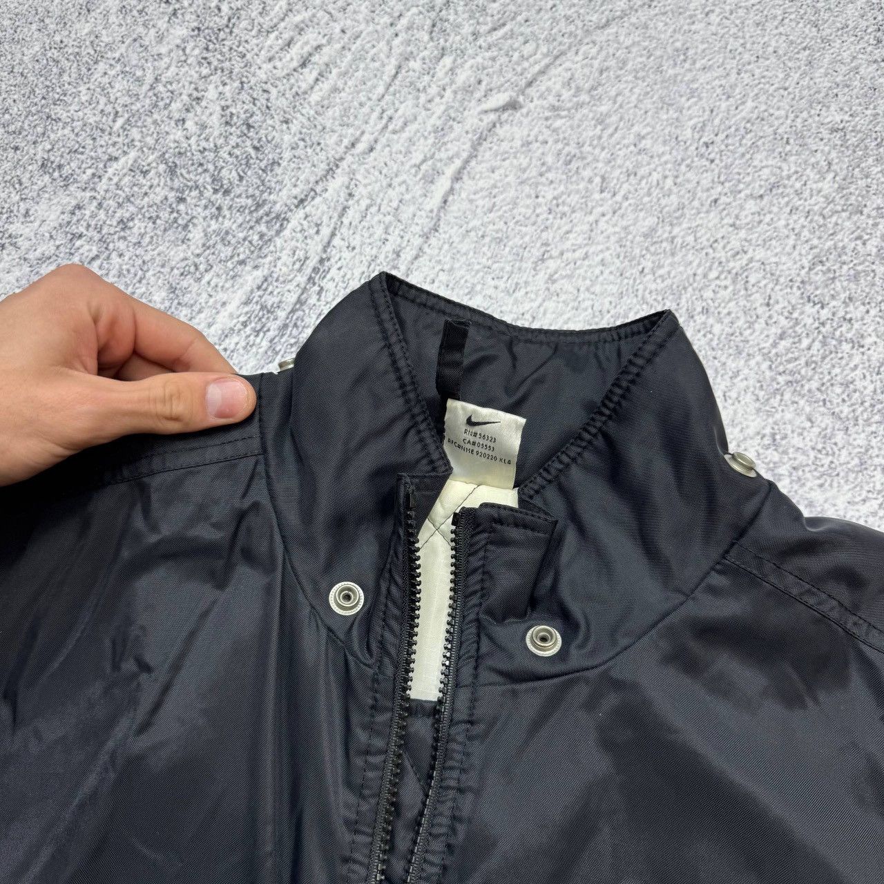 Nike Vintage 90s Nike Big Logo Black Track Top Z ip Jacket Mens Size US M / EU 48-50 / 2 - 11 Thumbnail