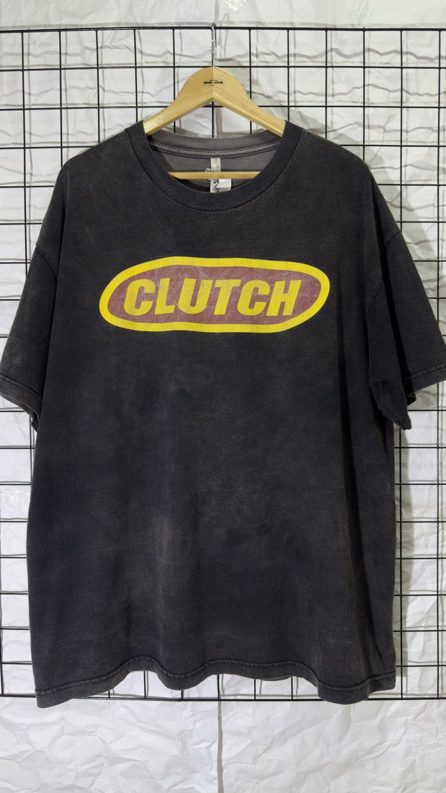 Band Tees Vintage 00's clutch band tee shirt Size US XXL / EU 58 / 5 - 1 Thumbnail