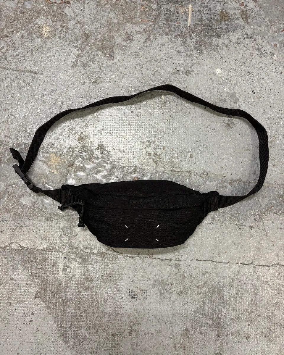 Maison Margiela AW2019 Maison Margiela Signature Black Waist Bag Size ONE SIZE - 1 Thumbnail