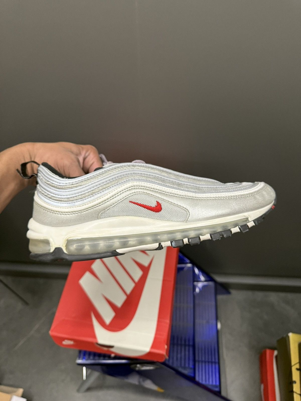 Nike Nike Air Max 97 OG QS Silver Bullet 2017 884421-001 Size US 10 / EU 43 - 4 Thumbnail