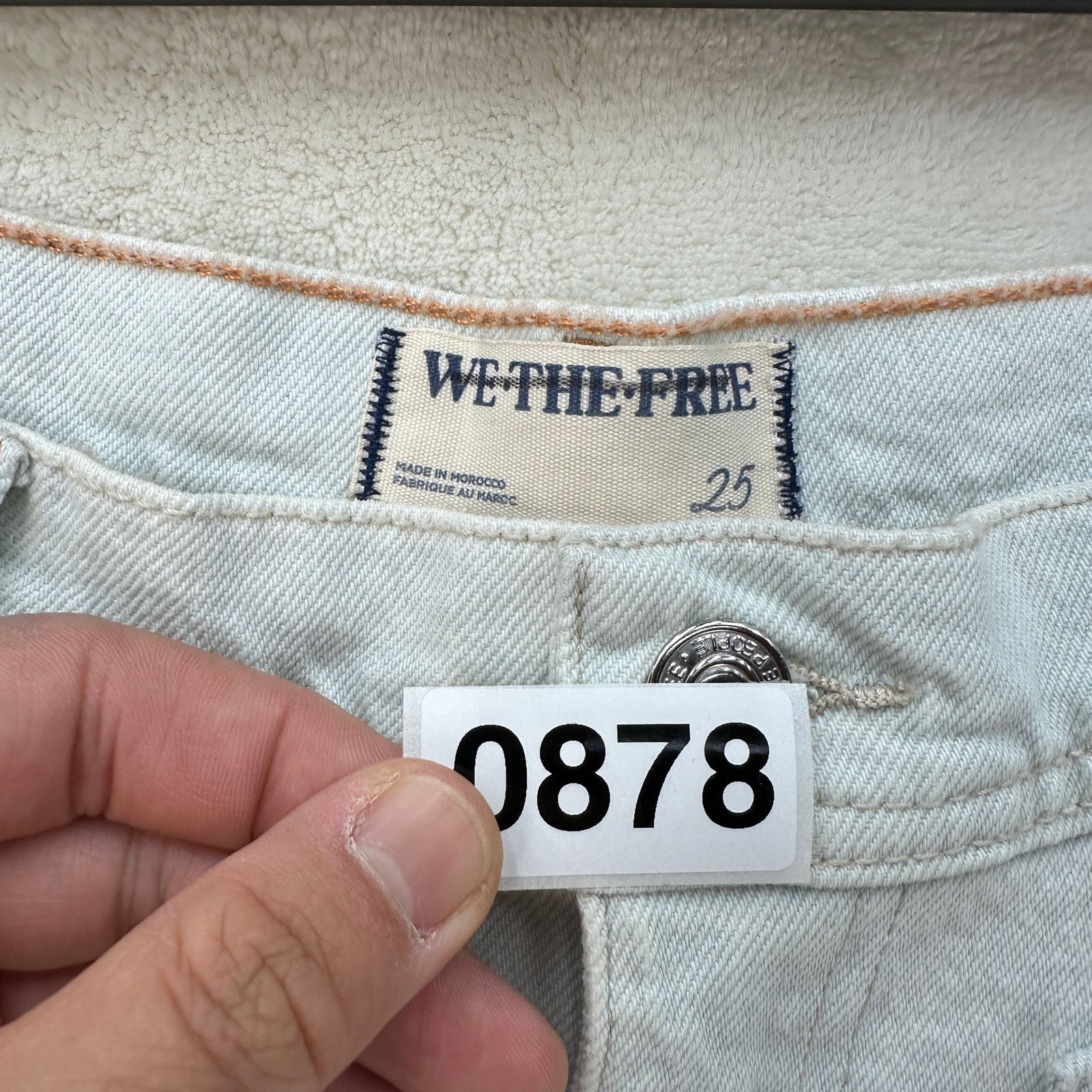 Free People FREE PEOPLE SIZE 25 WE THE FREE LIGHT WASH WIDE LEG CROPPED Size 25" / US 0 / IT 36 - 3 Thumbnail