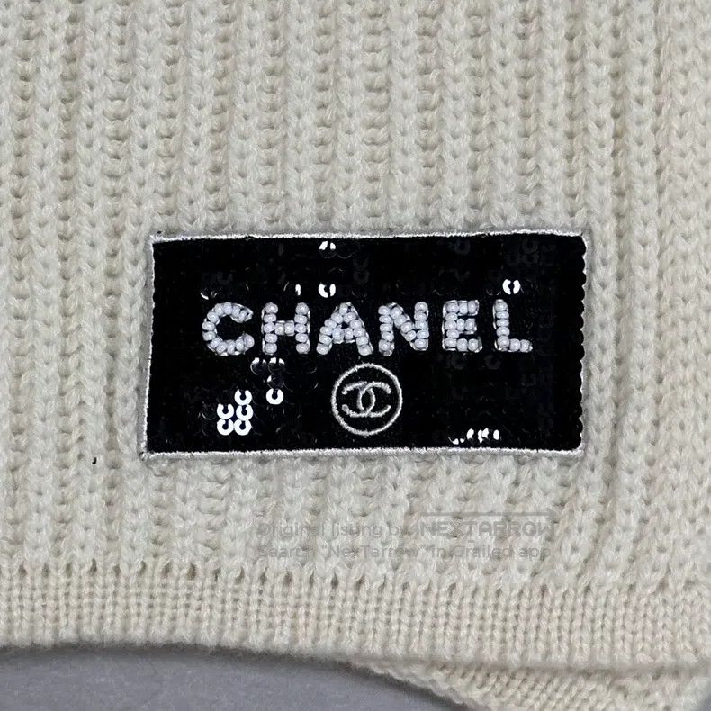 Chanel Chanel Sequined letter cashmere scarf Size ONE SIZE - 8 Thumbnail