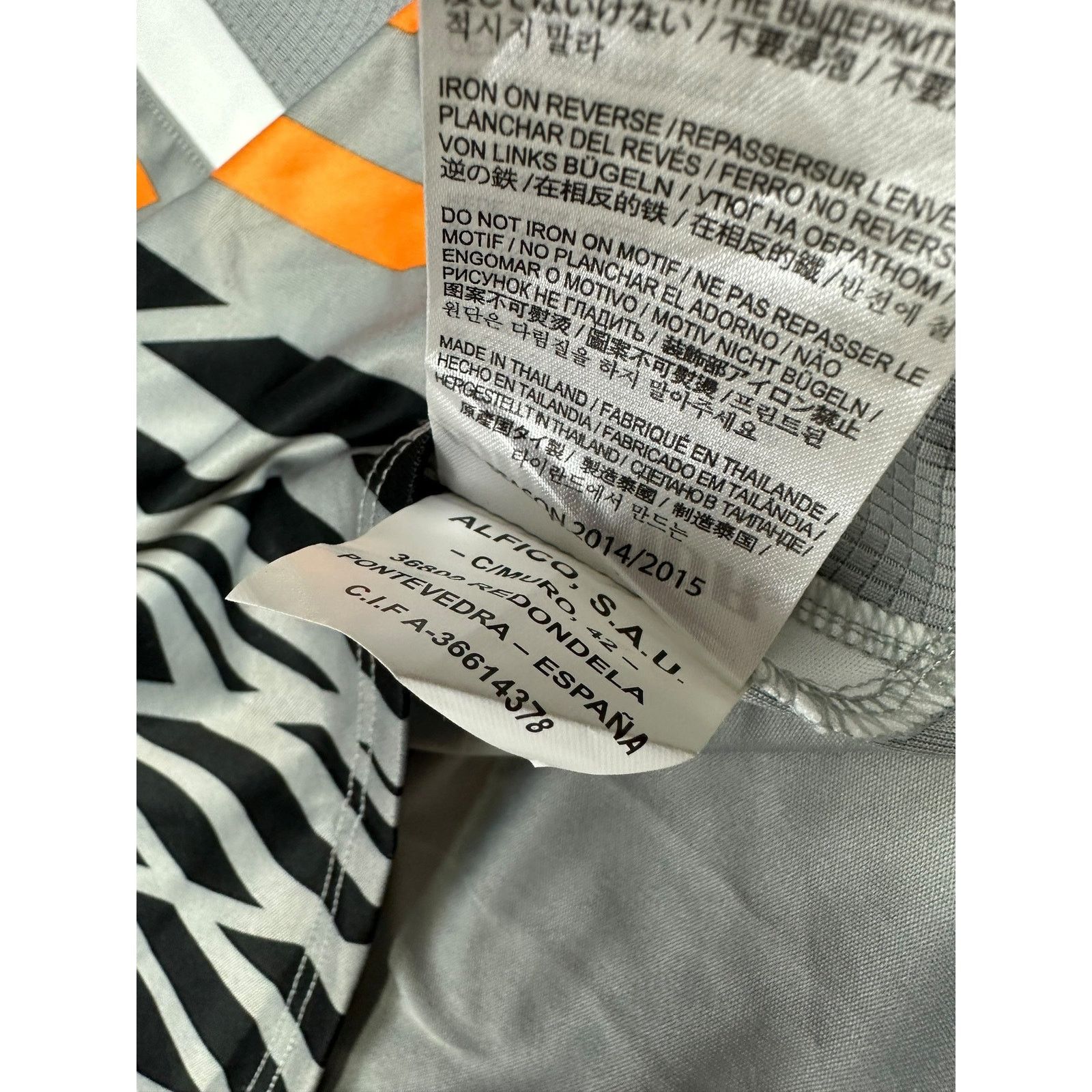 Warrior Porto Goalkeeper 2014/2015 Jersey Size US L / EU 52-54 / 3 - 10 Thumbnail