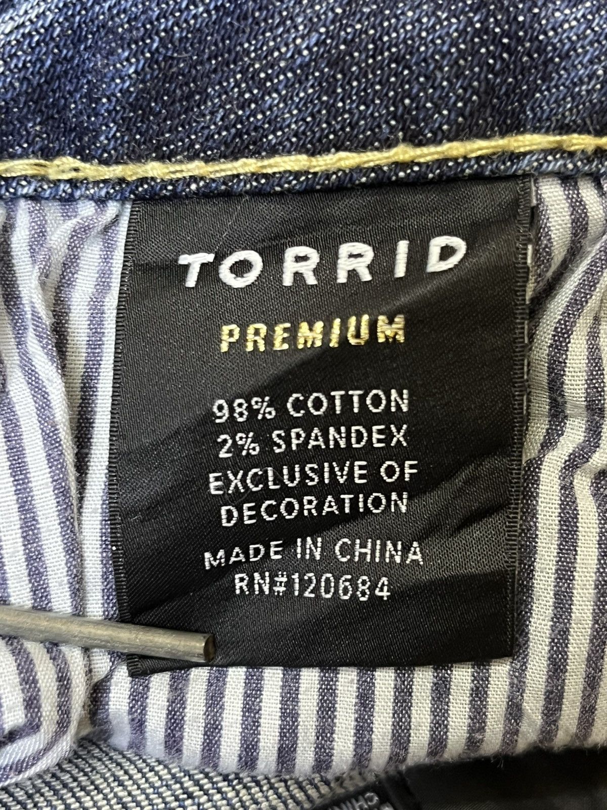 Japanese Brand SICK🔥TORRID FAL 2015 DISTRESSED WITH STUDDED STYLE JEANS Size US 35 - 20 Thumbnail