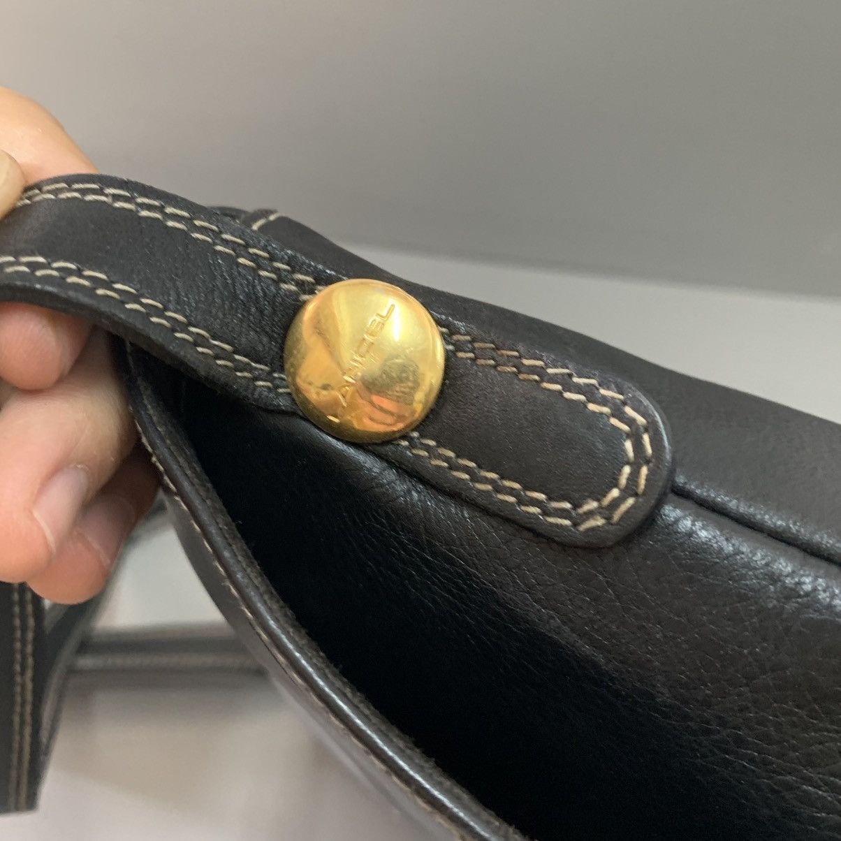Lancel Lancel Paris Leather Slingbag Size ONE SIZE - 7 Thumbnail