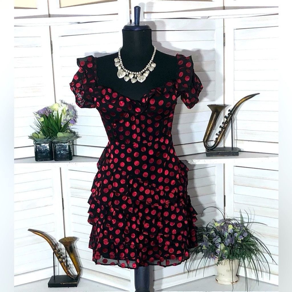Lovers and Friends Lovers + Friends mini dress black red dot tiered ruffles M Size L / US 10 / IT 46 - 2 Thumbnail