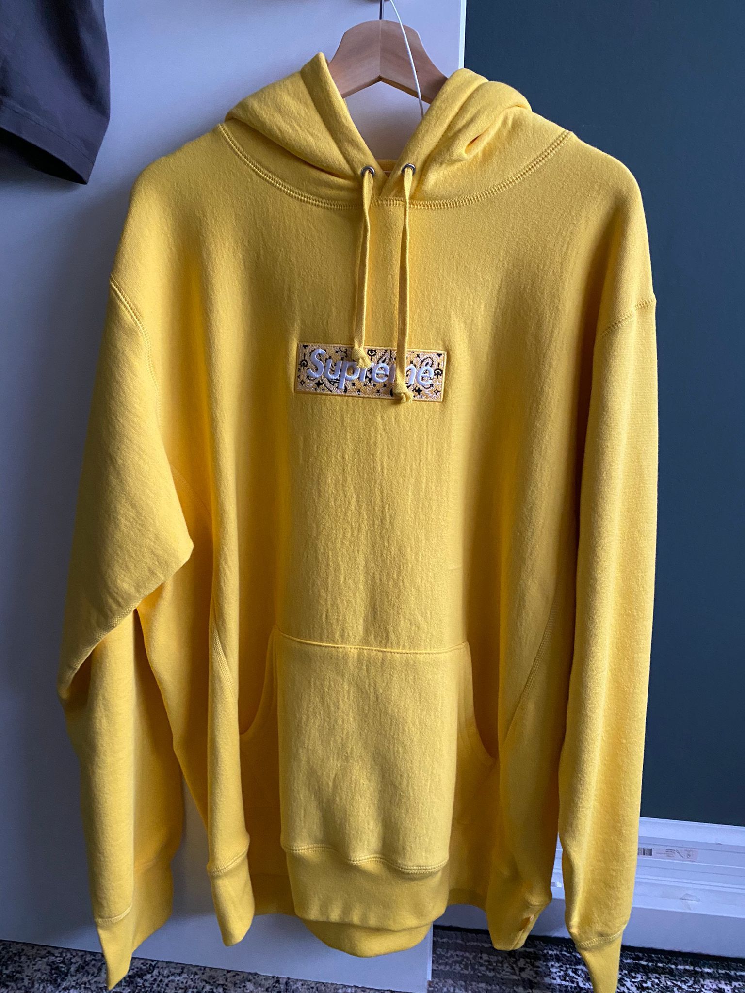 image of Supreme Box Logo Bogo Bandana Hoodie Yellow Xl, Men's