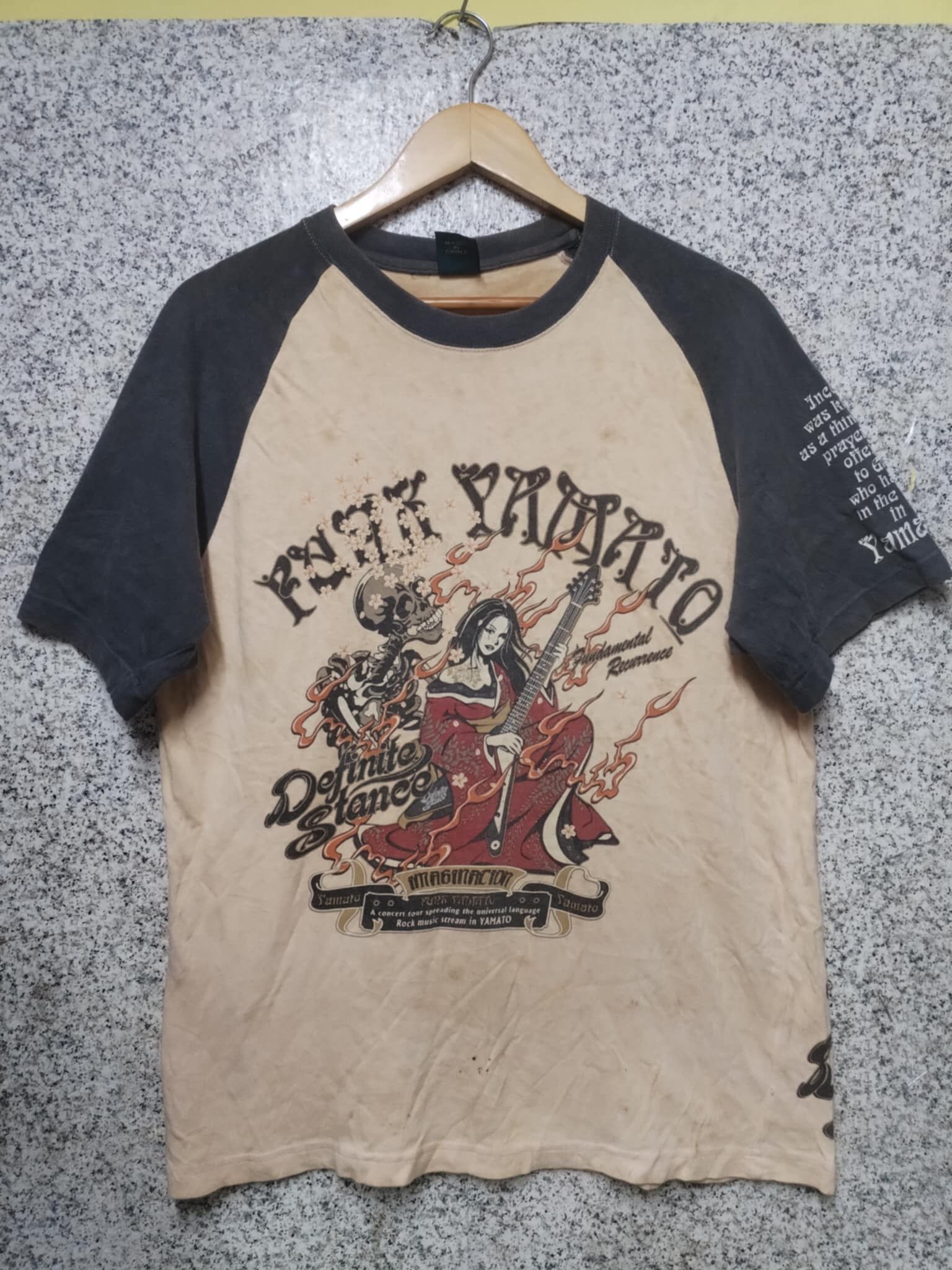 トップス hysteric glamour VAN HALEN design tee Hysteric glamour star print ringer tee size xl pit | Depop