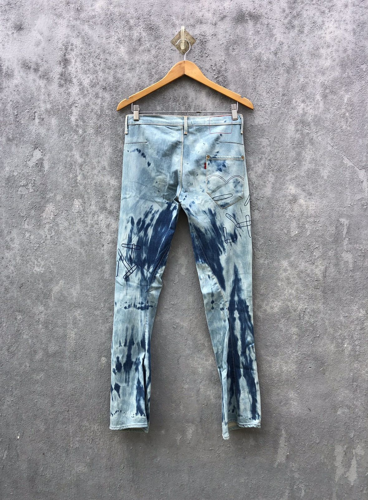 Levi's Vintage Levi’s Engineered Y2k Acid Wash Jeans Size US 29 - 3 Thumbnail