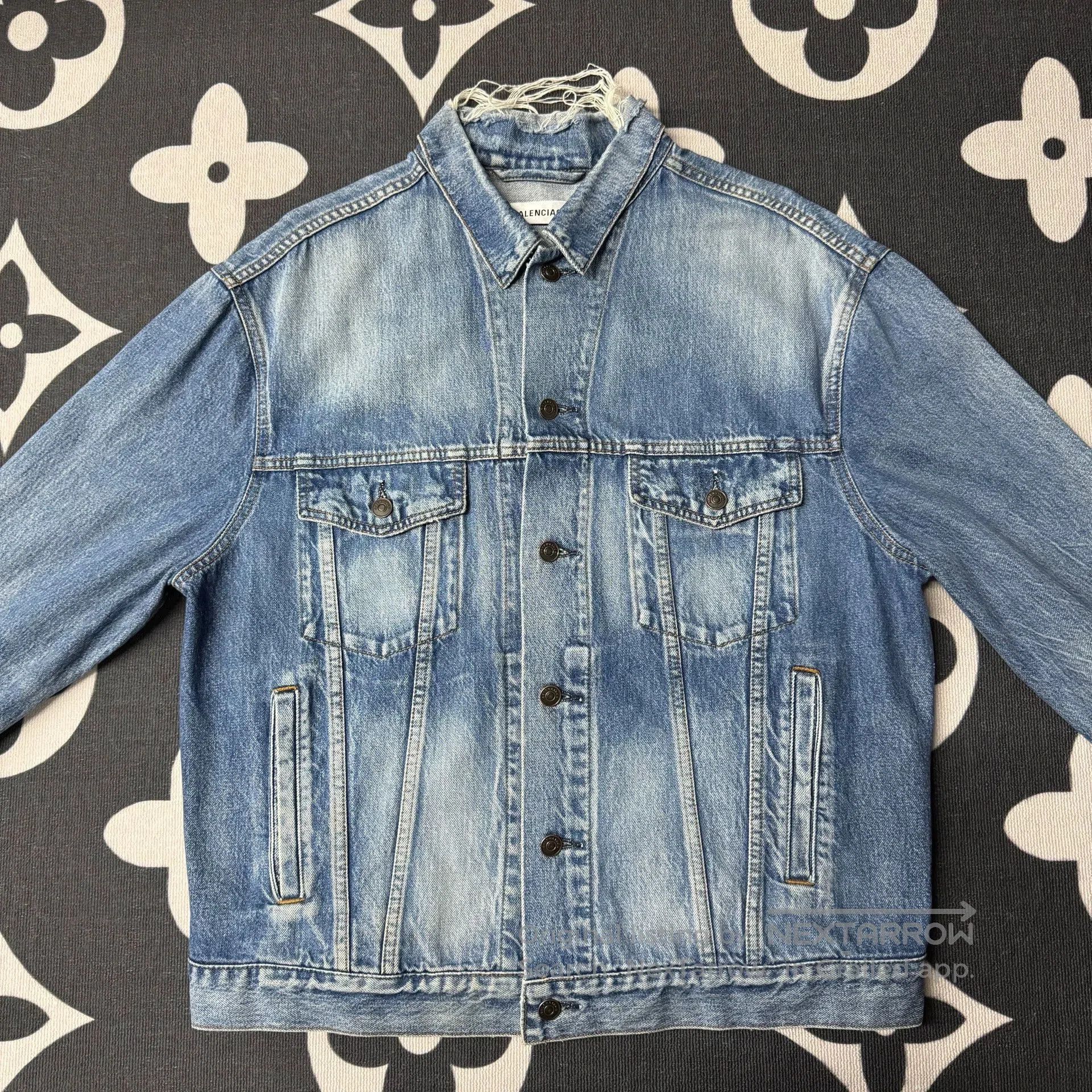 Balenciaga Balenciaga Denim Logo Jacket. Size US XS / EU 42 / 0 - 1 Thumbnail