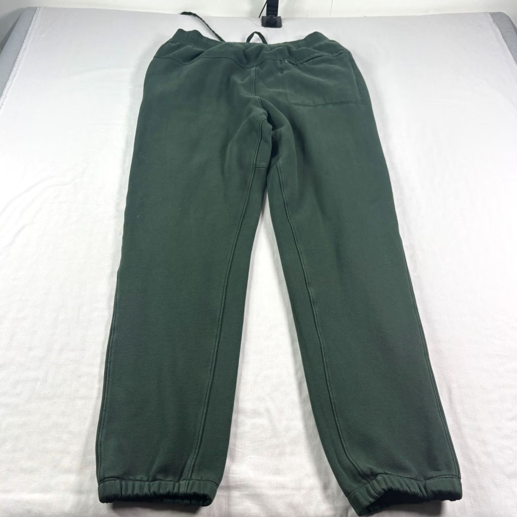 Lululemon Lululemon Jogger Pants Mens Large Green Tapered Sweatpants Athleisure Lounge Size US 33 - 7 Thumbnail