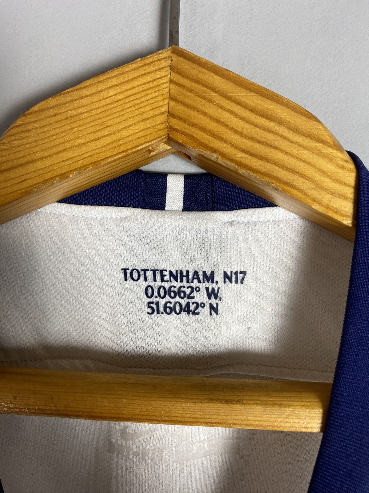 Nike Vintage Nike Tottenham football jersey Size US M / EU 48-50 / 2 - 5 Thumbnail