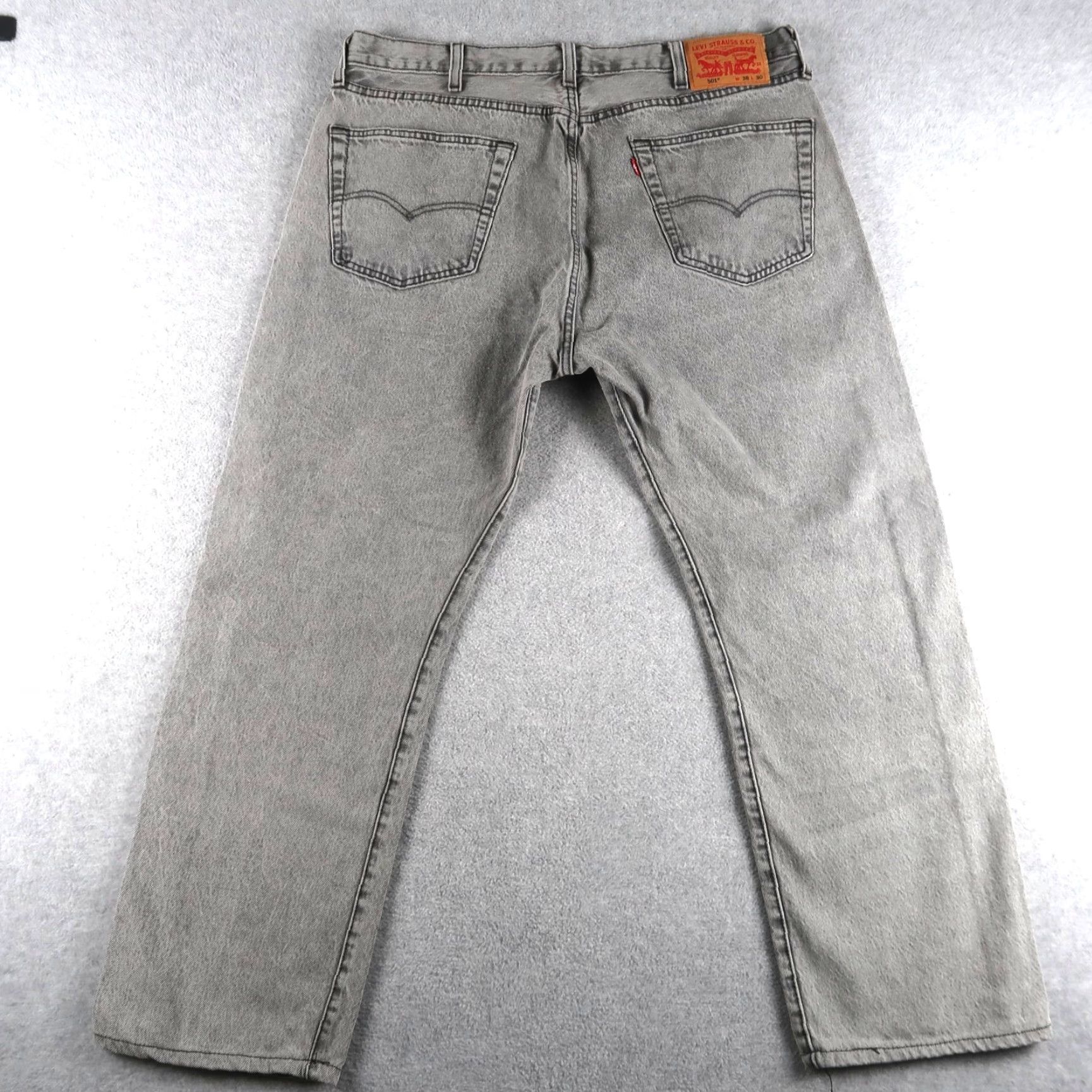 Levi's VINTAGE Levi's 501 Jeans Straight Denim Gray Mens 38x30 5-Pocket USA 2000s Regular Fit Pants Size 38 Mens Size US 38 / EU 54 - 2 Thumbnail