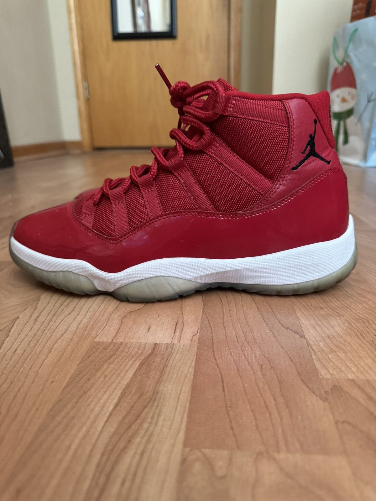 Jordan Brand × Nike Retro Jordan 11 Win Like 96 Size US 11 / EU 44 - 3 Thumbnail