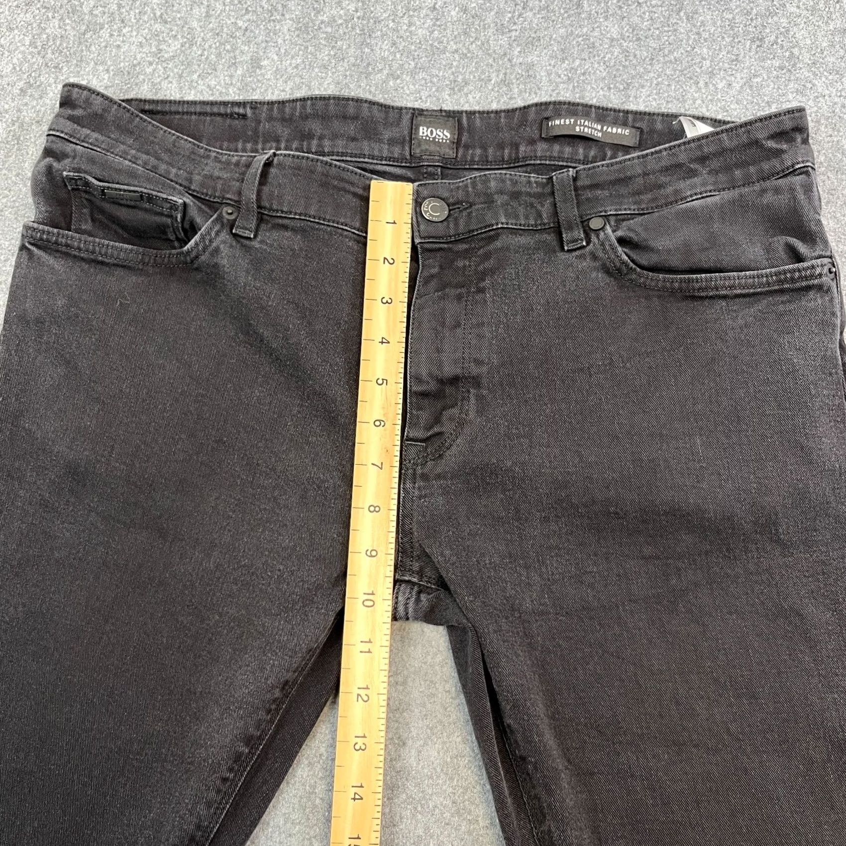 Hugo Boss HUGO BOSS Jeans Regular Tapered 38 32 Dark Wash Black Stretch Maine 3 Mens"} Size US 38 / EU 54 - 5 Thumbnail