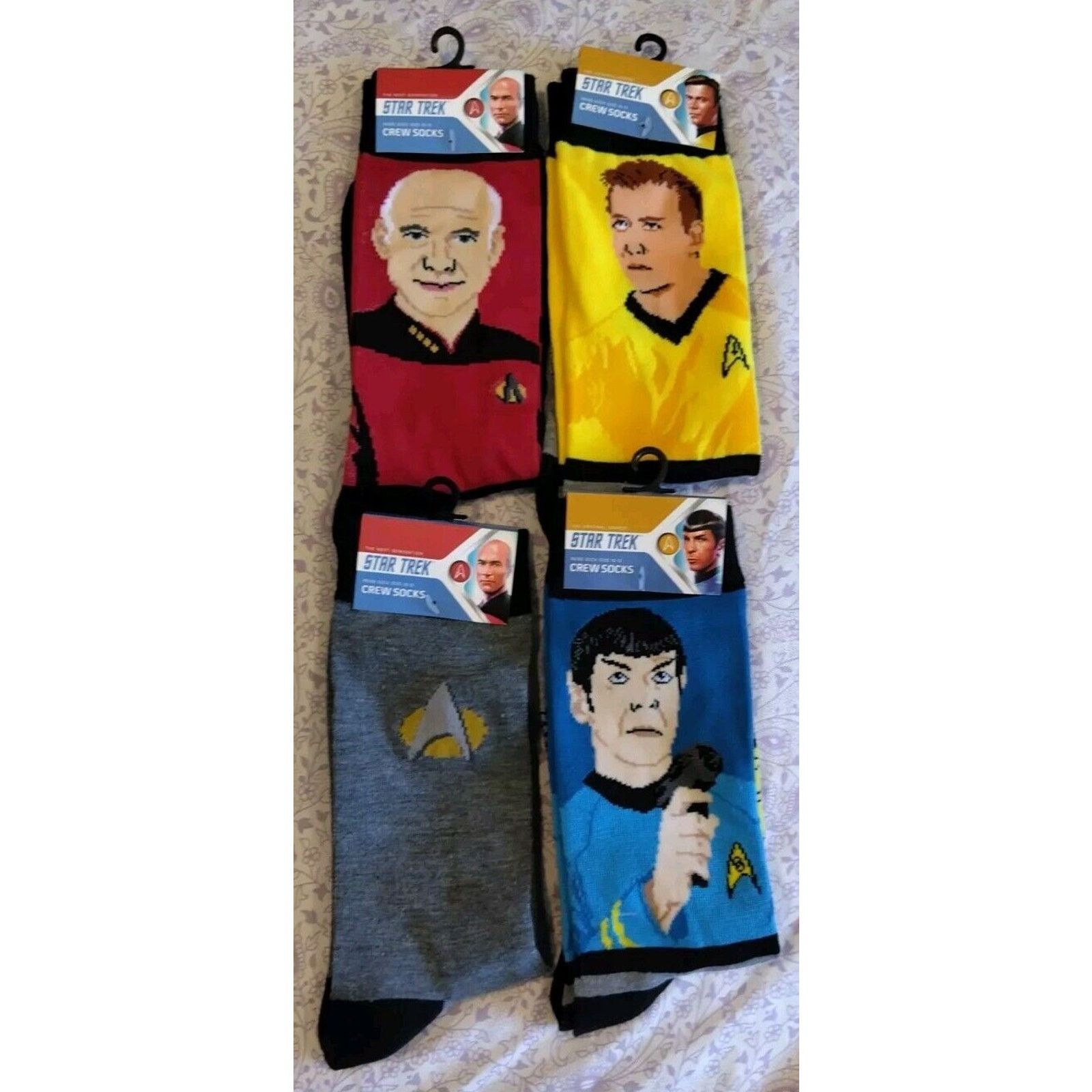 Other NWT !! Official Star Trek Crew Socks Men, All 4 Pairs, 10-13 Size ONE SIZE - 1 Thumbnail