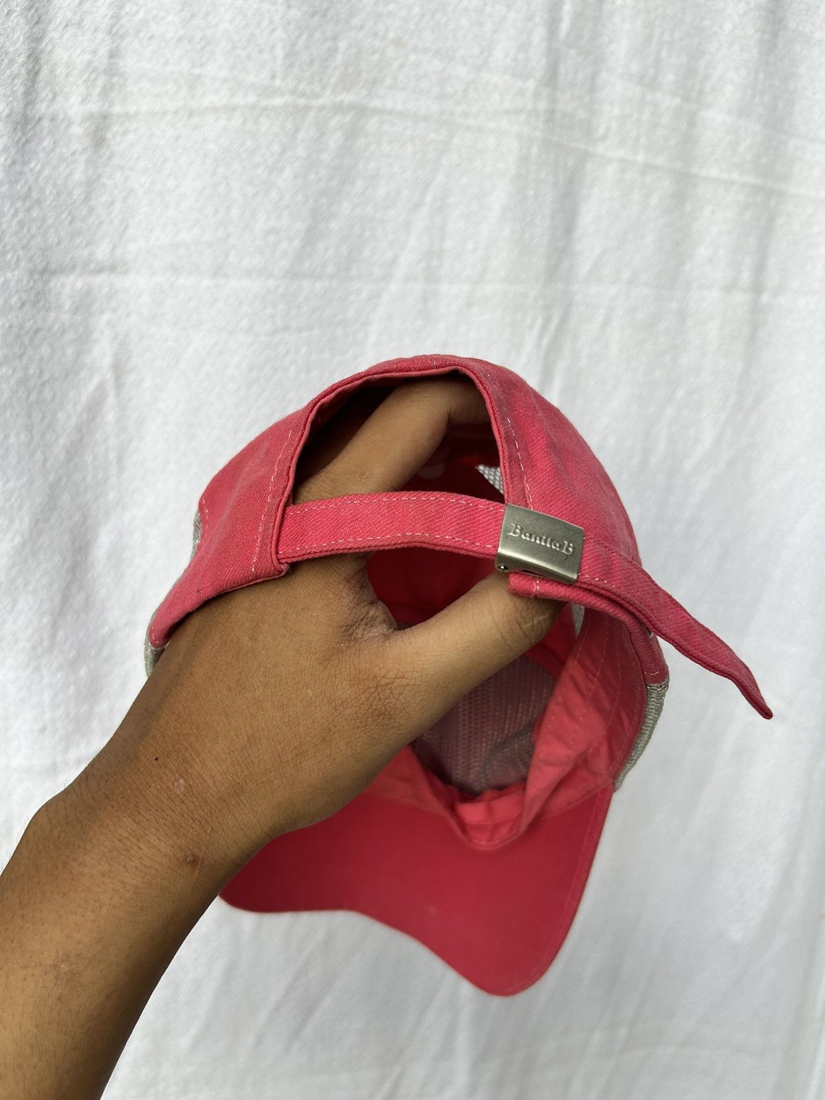 14th Addiction × KMRii × Yasuyuki Ishii Banila B King Luxury Girls Style Trucker Hats Size ONE SIZE - 4 Thumbnail