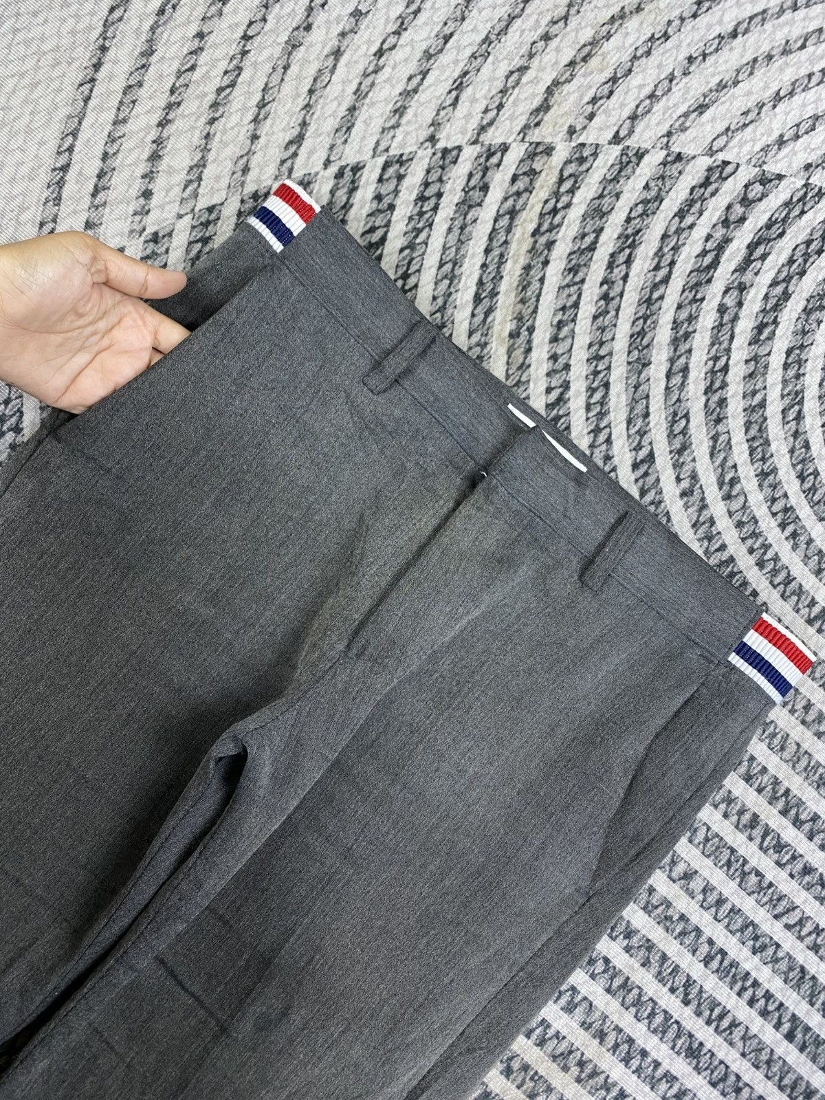 Thom Browne 🔥Thom Browne Dark Grey Casual Pants Size US 33 - 5 Thumbnail