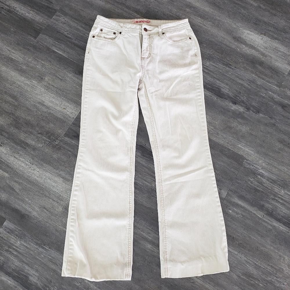 Faded Glory White Classic Faded Glory Bootcut Jean Size 28" / US 6 / IT 42 - 1 Thumbnail