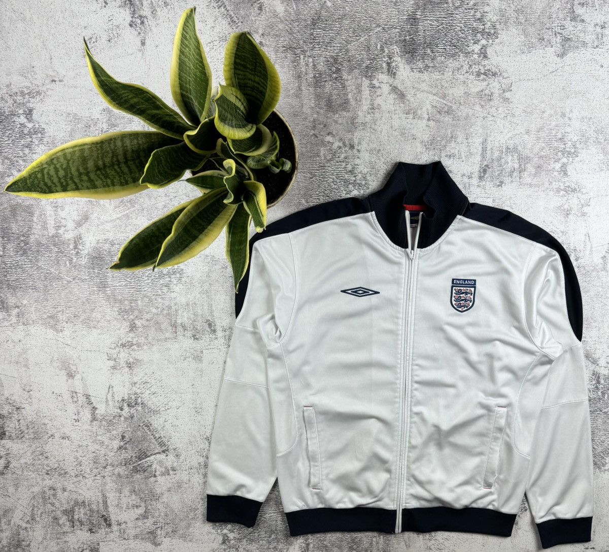 Umbro England Track National Vintage Training Umbro Soccer Football Zip Jacket Jersey Size US L / EU 52-54 / 3 - 1 Thumbnail