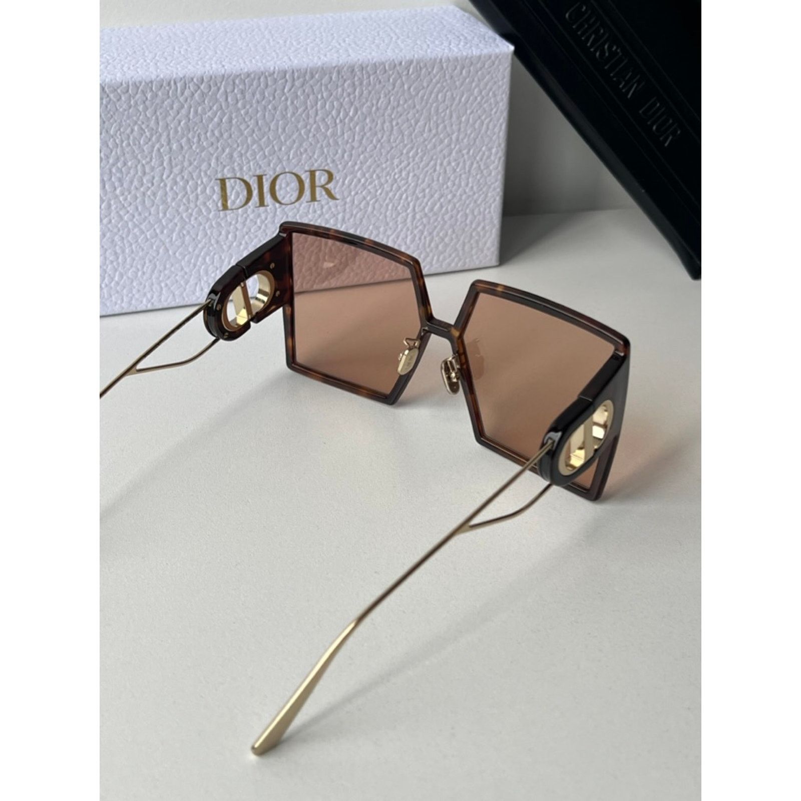 Dior NEW Dior 30Montaigne SU Brown Oversized Square Sunglasses Size ONE SIZE - 7 Thumbnail