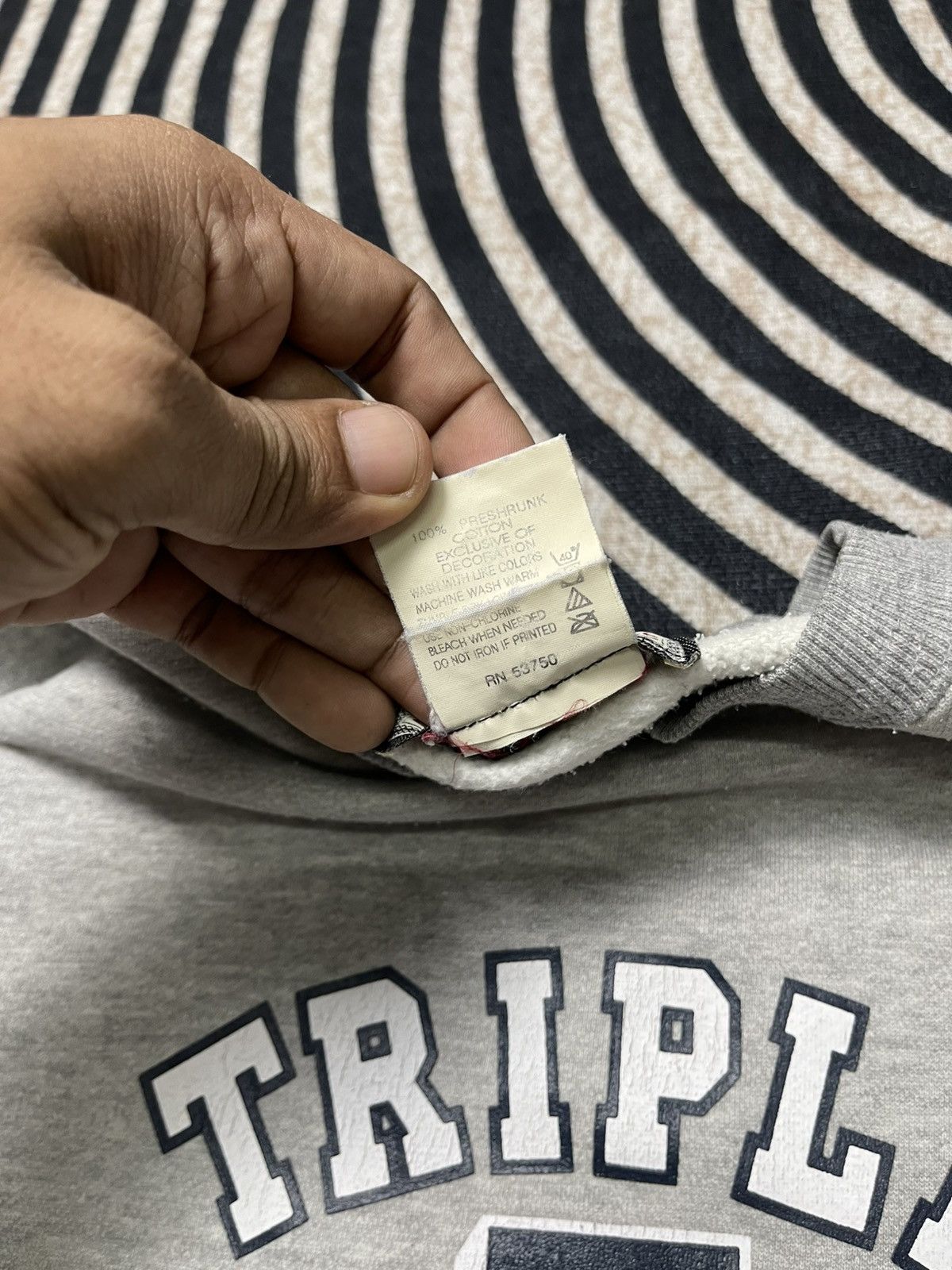 Triple 5 Soul 90s TRIPLE FIVE SOUL BIG LOGO PRINT CREWNECK Size US L / EU 52-54 / 3 - 10 Thumbnail