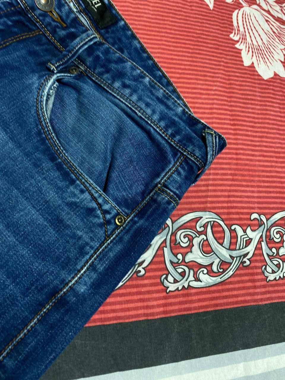 Diesel × Japanese Brand Crazy Crash Dirty Baggy Faded Jean Japan Avant Garde Style Size US 34 / EU 50 - 3 Thumbnail