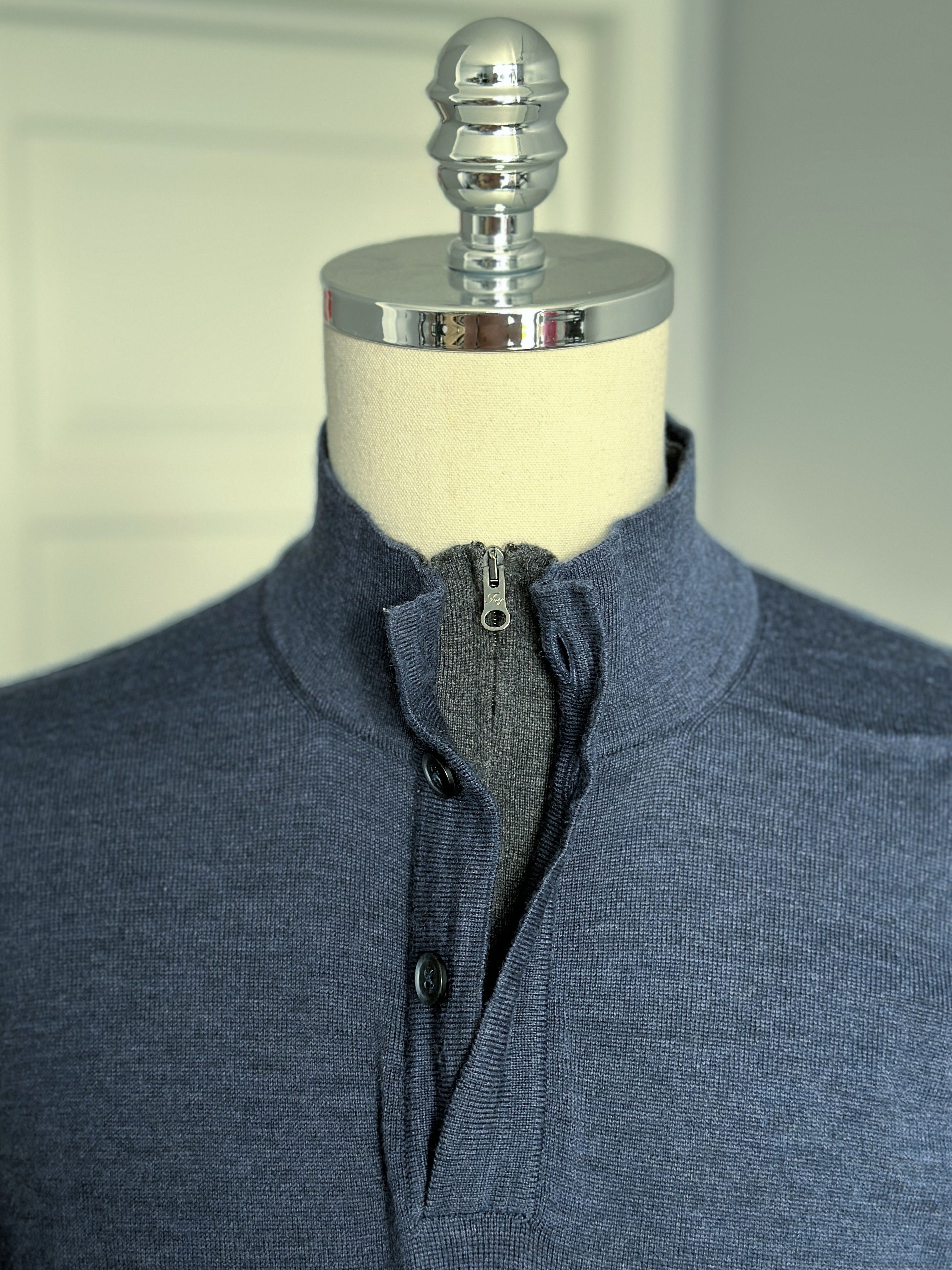Fay FAY COLTRUI Sweater Made In Italy Marine Combi Luxury Brand Size US S / EU 44-46 / 1 - 21 Thumbnail