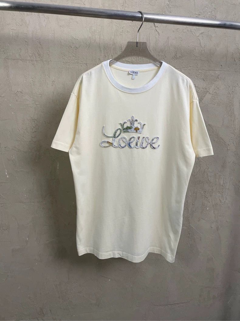 Loewe loewe Beige embroidered patch logo short sleeves 2506-Nexta Size US XS / EU 42 / 0 - 1 Thumbnail