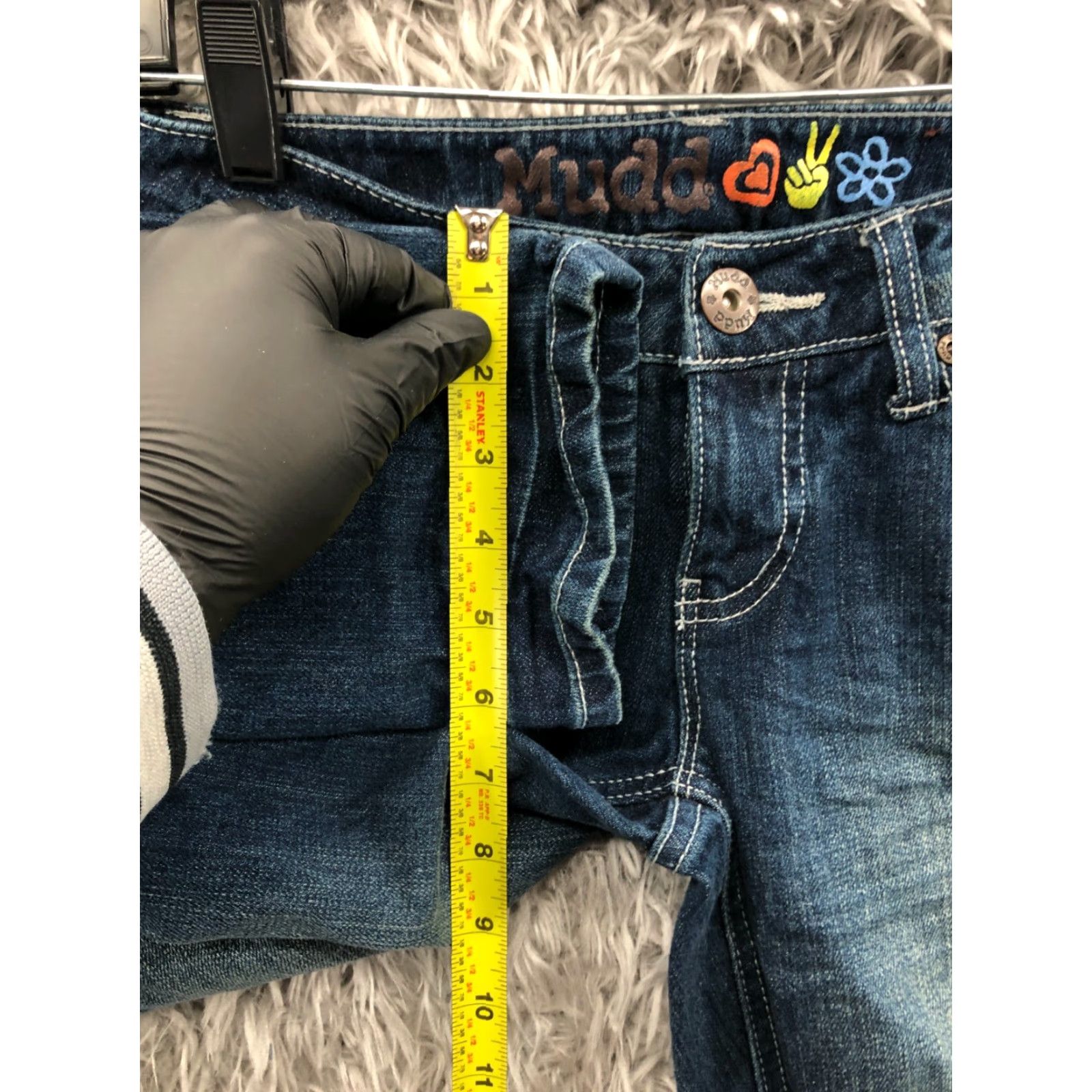 Denime Mudd Jeans Straight 3 Juniors Low Rise Medium Wash Blue Denim - Size 3, Regular, 26-28 Inferior? Size 26" / US 2 / IT 38 - 4 Thumbnail