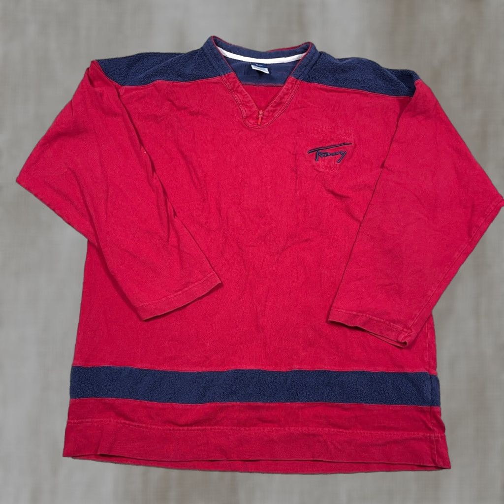 Tommy Hilfiger VINTAGE Tommy Hilfiger Shirt Men Medium Red Long Sleeve V Neck Rugby 90s Heavy Size US M / EU 48-50 / 2 - 1 Thumbnail