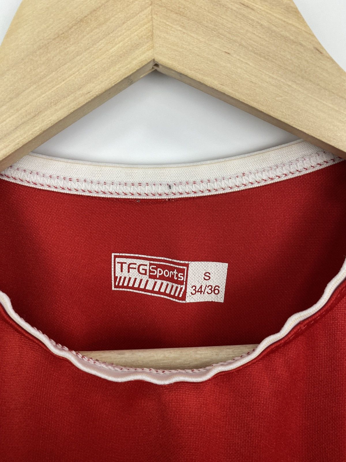 Adidas 🏴󠁧󠁢󠁥󠁮󠁧󠁿 Vintage 2004 TFG Bristol City Soccer Jersey Rare Retro Size US S / EU 44-46 / 1 - 9 Thumbnail