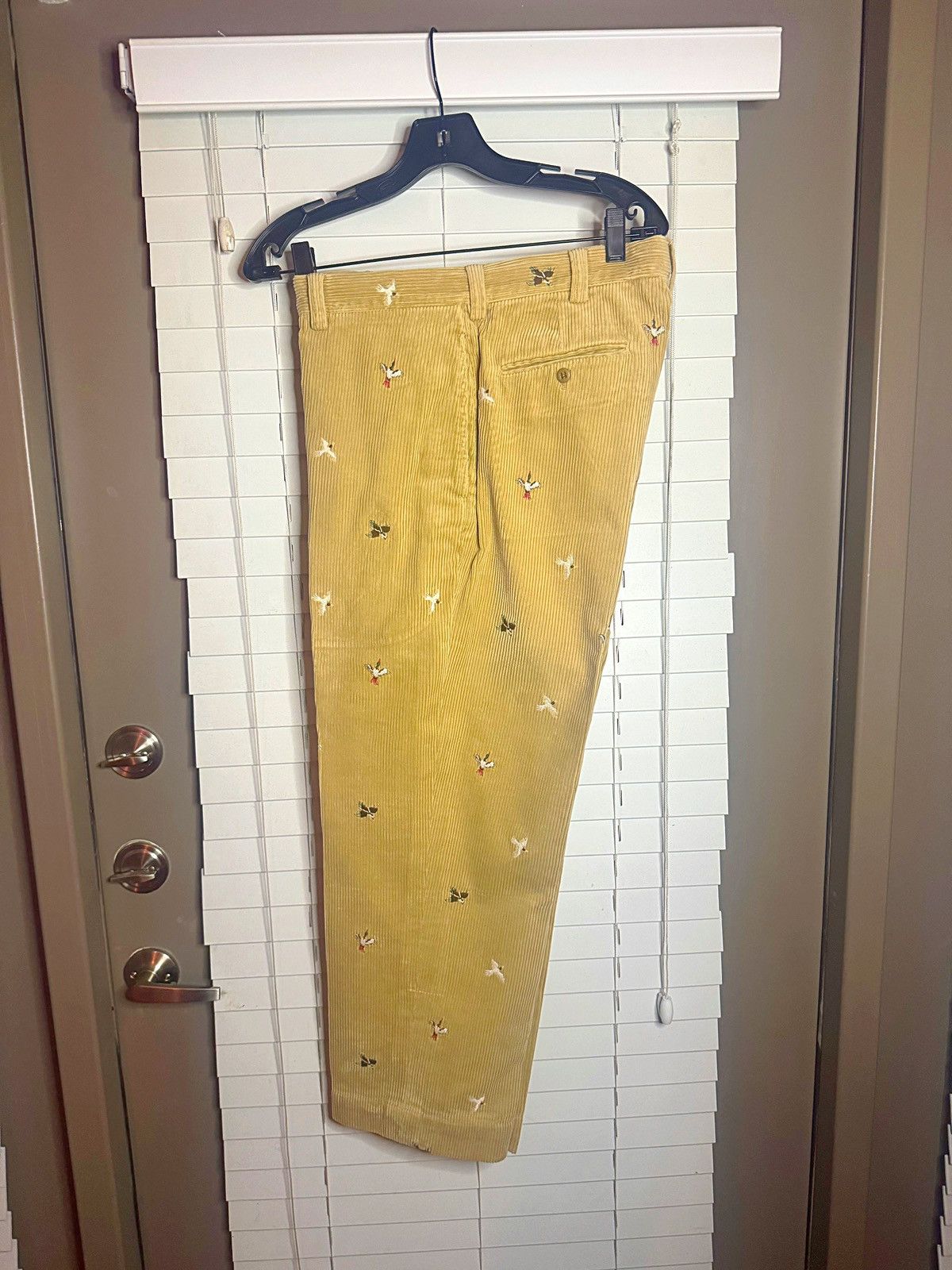 Polo Ralph Lauren Polo Ralph Lauren Corduroy duck pant Size US 34 / EU 50 - 2 Thumbnail