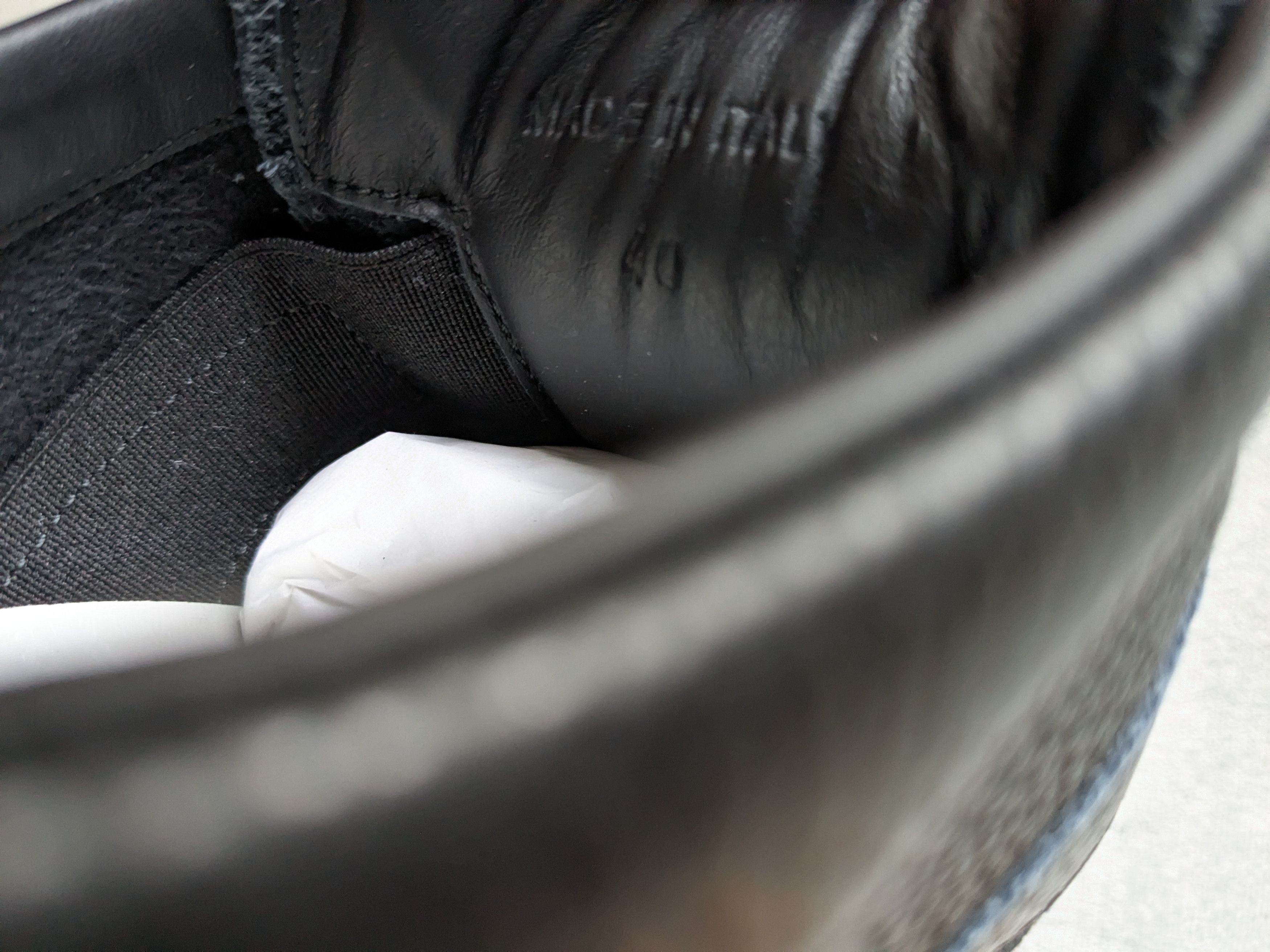 Maison Margiela Maison Margiela Replica GAT Black 7 40 Paint Splatter White Size US 7 / EU 40 - 11 Thumbnail