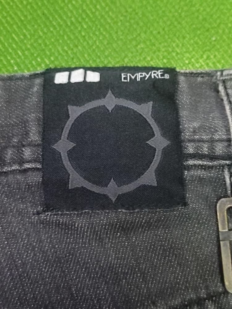 Japanese Brand VINTAGE EMPYRE JAPANESE BRAND DISTRESSED JEANS Size US 30 / EU 46 - 14 Thumbnail
