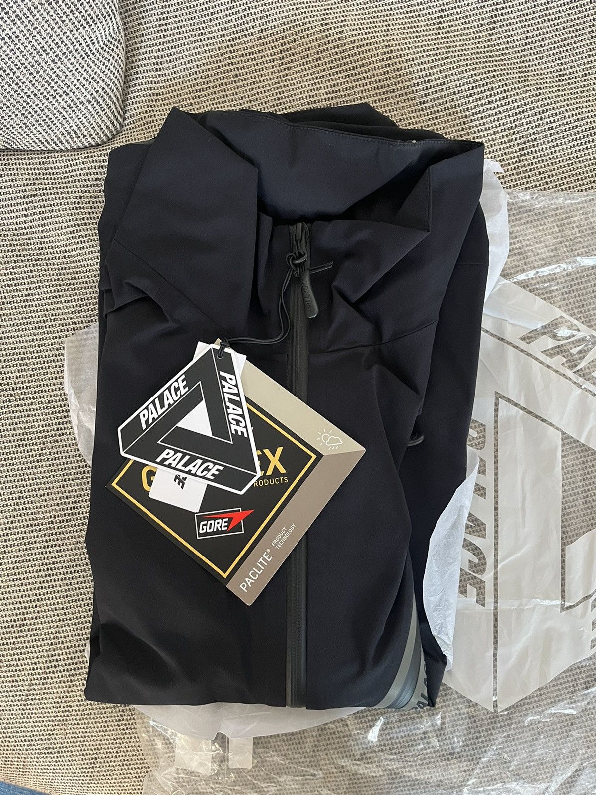 Palace Palace Gore-Tex P-Lite Jacket Size US S / EU 44-46 / 1 - 7 Thumbnail