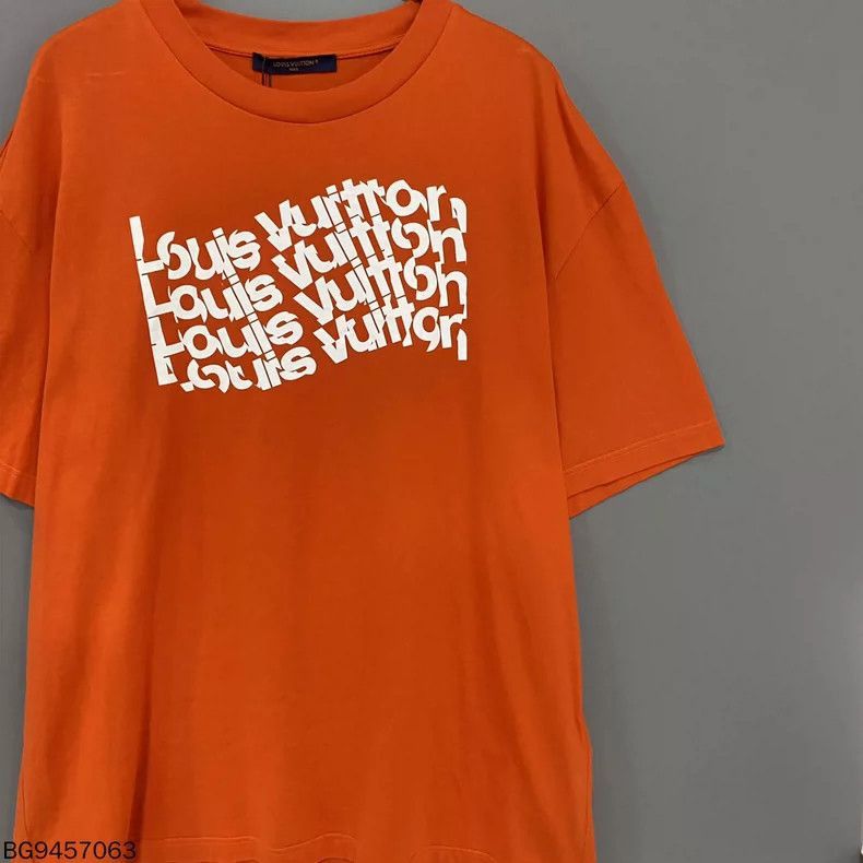 Louis Vuitton Louis Vuitton Orange Logo Short Sleeve T-shirt- Size XL / US 12-14 / IT 48-50 - 2 Thumbnail