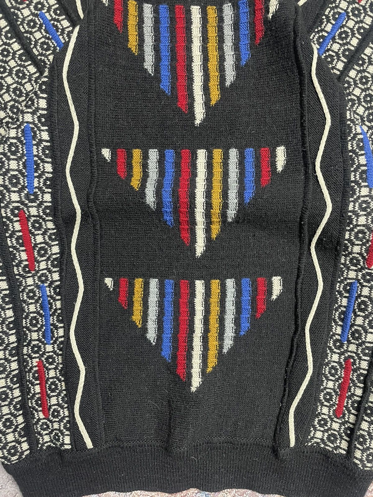 Coogi Crazy vintage 90s Coogi style baggy knitwear thick sweater Size US L / EU 52-54 / 3 - 5 Thumbnail