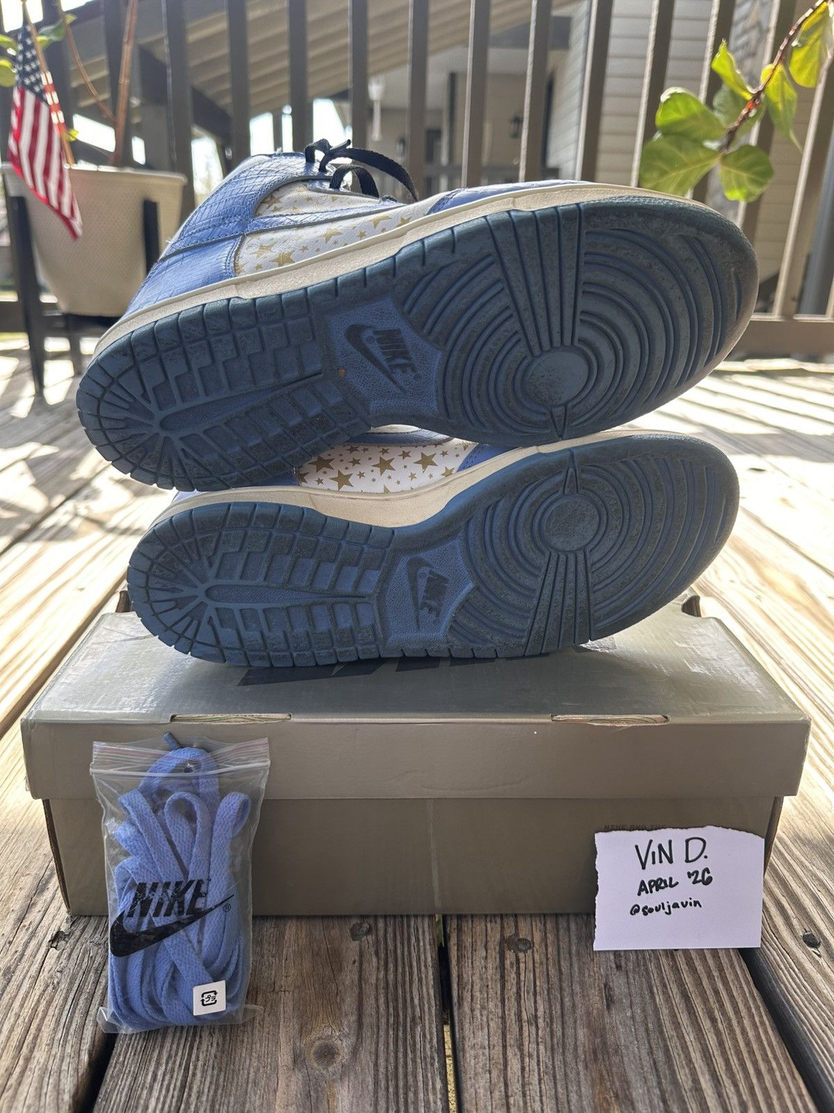 Nike × Supreme 2003 Dunk High SB “Blue Stars” Size 10.5 Size US 10.5 / EU 43-44 - 6 Thumbnail