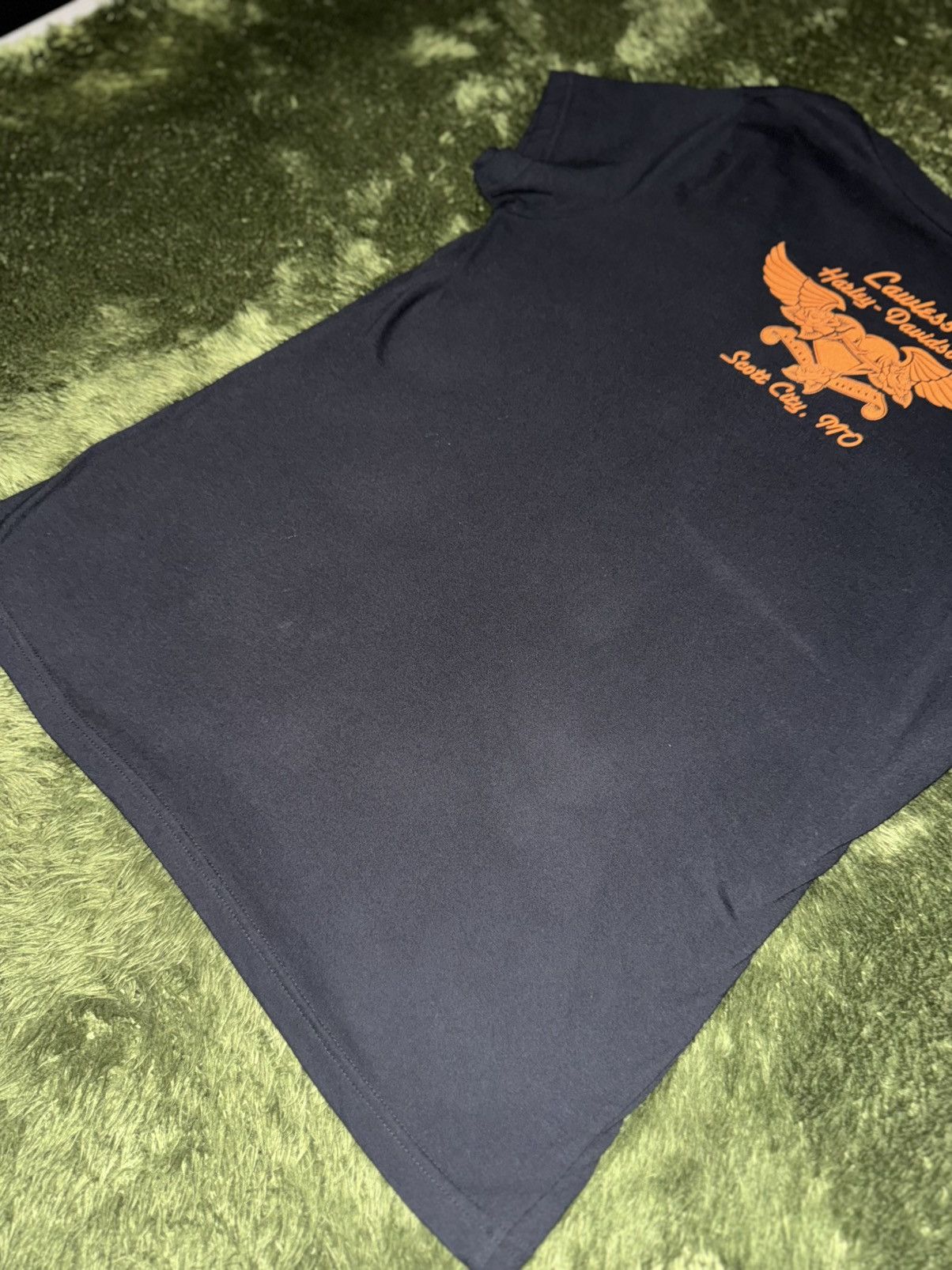 Harley Davidson [XXL] Harley-Davidson Cubic Logo Vintage V-Neck T-Shirt Size US XXL / EU 58 / 5 - 8 Thumbnail
