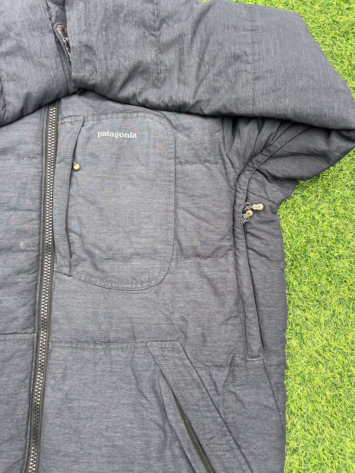 Patagonia Patagonia Primo Down Jacket - Men's Medium (charcoal Gray) Size US M / EU 48-50 / 2 - 7 Thumbnail