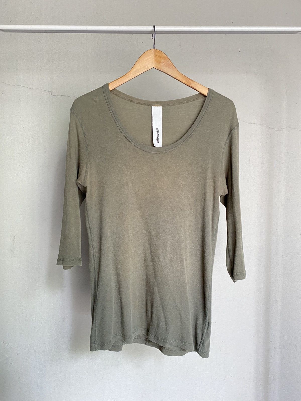 Attachment Attachment Dark Green 3/4 Sleeve T-Shirt Size ONE SIZE - 1 Thumbnail