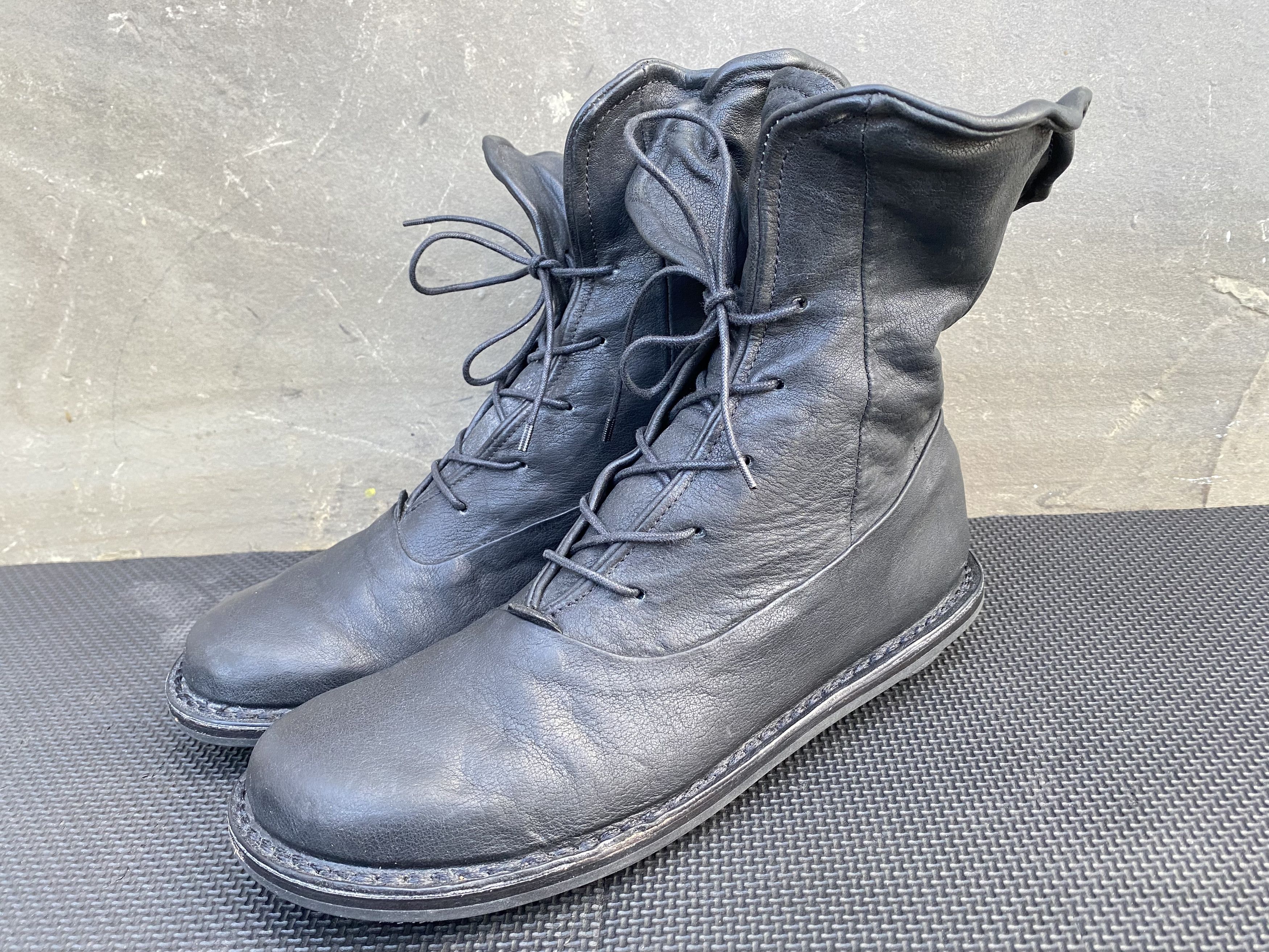 Trippen Trippen Women's Leather Black Flower design Medieval Size US 10.5 / IT 40.5 - 1 Thumbnail